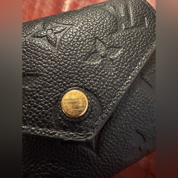 Authentic Louis Vuitton Victorine Monogram Wallet, Black - Picture 3 of 9